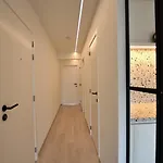 Ruim En Lichtrijk Op 100m Zee Te *