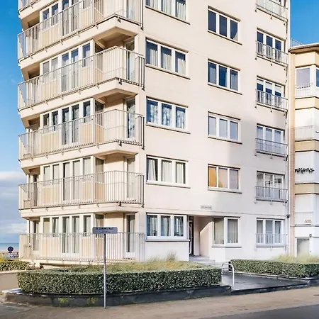 Ruim En Lichtrijk Op 100m Zee Te Koksijde